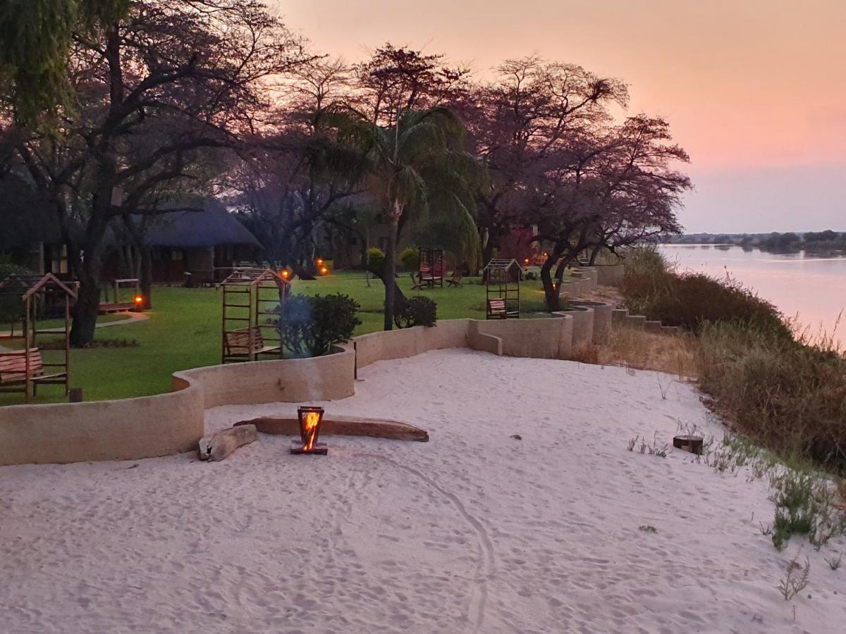 Hakusembe River Campsite Rundu Ngoại thất bức ảnh